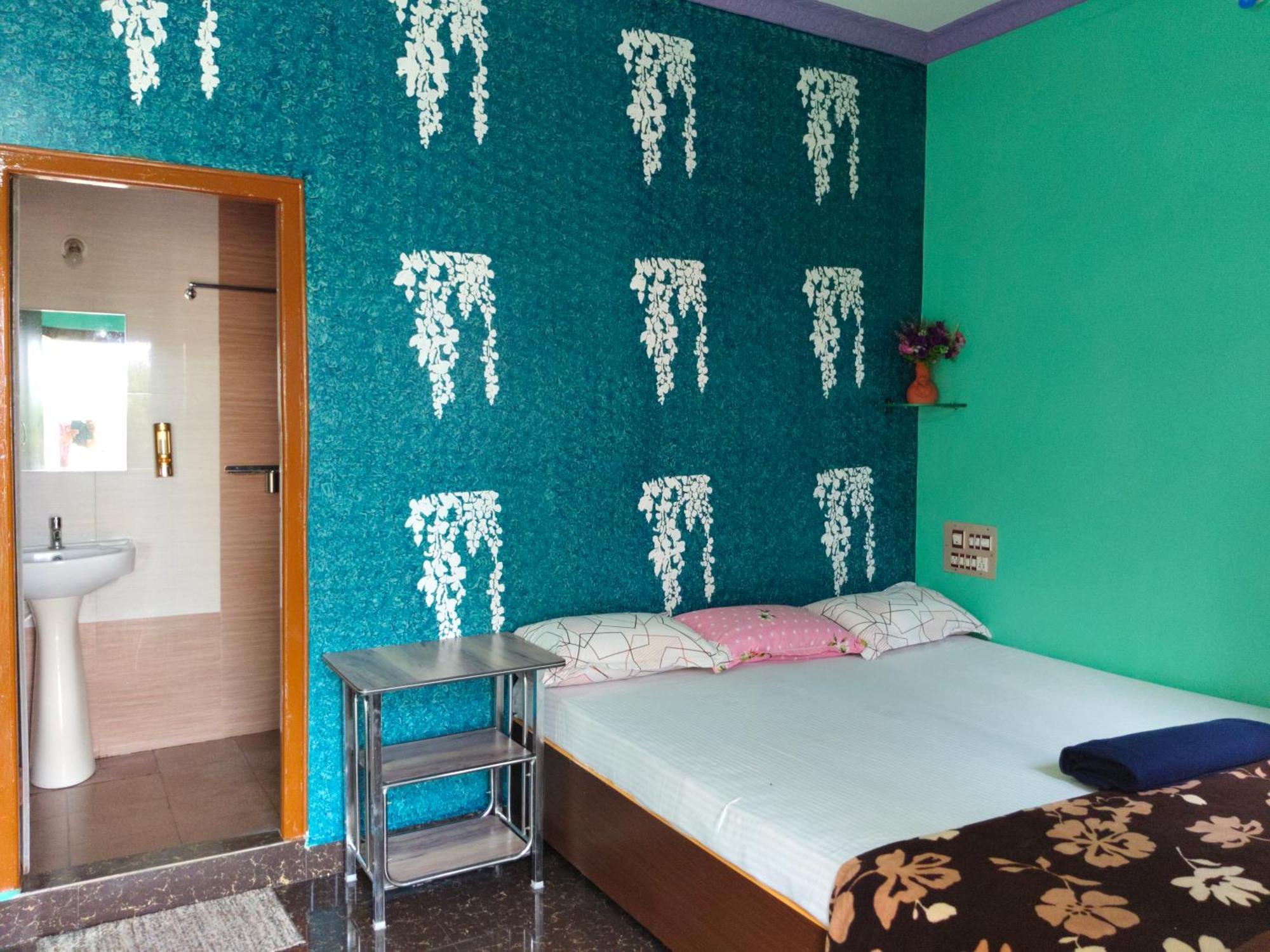 Vinayaka Homestay Хампі Екстер'єр фото